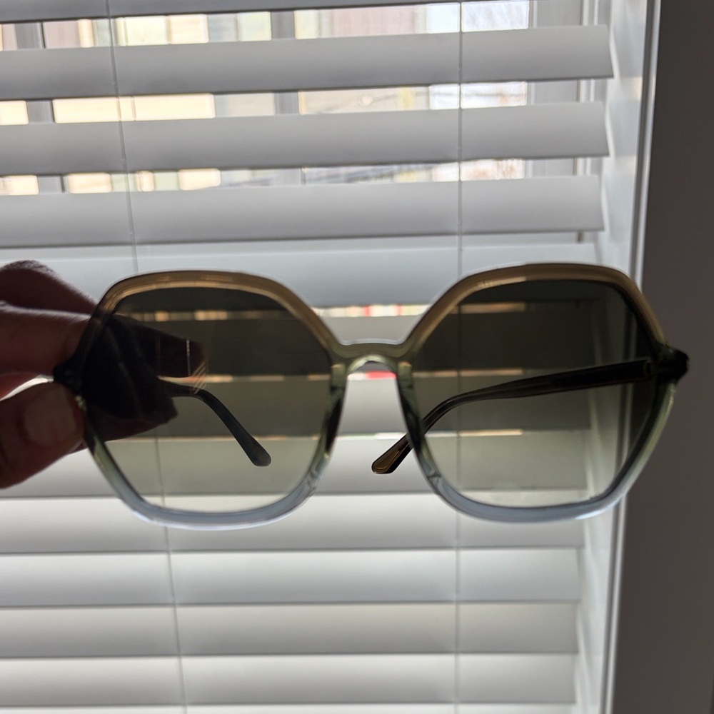 KREWE Women's Sunglasses - Style: JACKIE - Picture 5 of 6